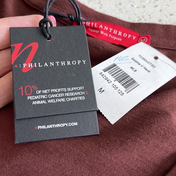 NWT philanthropy long sleeve Tee - Picture 5 of 8
